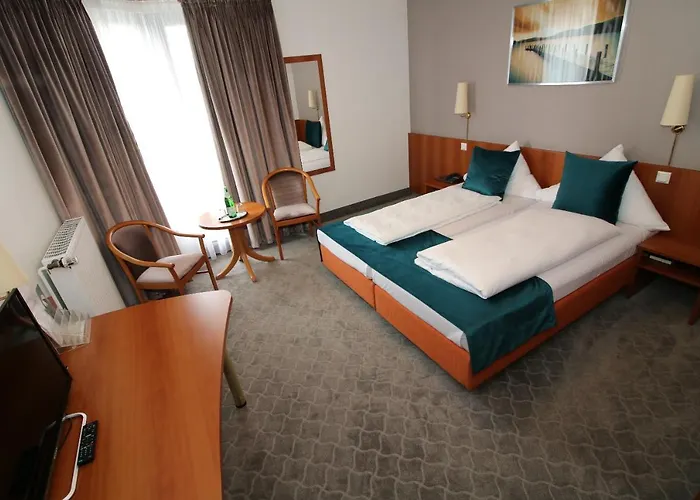 Concorde Ascot Hotel 3*