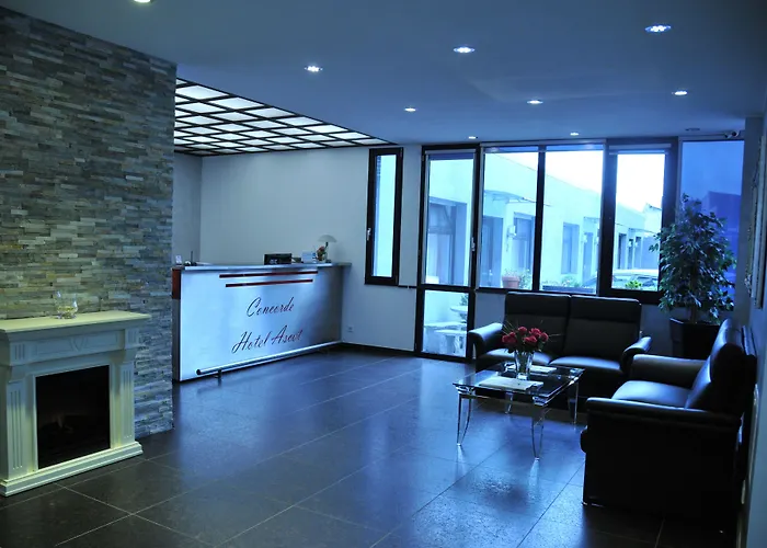 فندق كونكورد أسكوت 3*