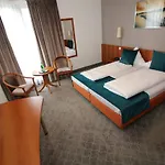 コンコード アスコット ホテル 3*