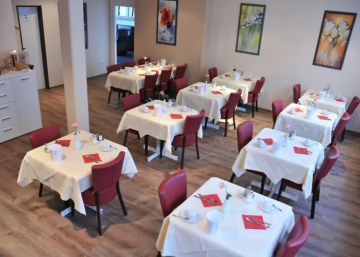 阿斯科特康恩得酒店 酒店